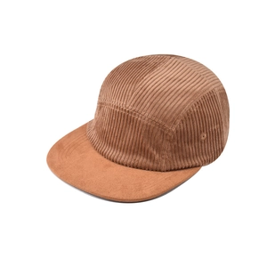 Berretto Da Baseball A Cinque Pannelli In Velluto A Coste Scamosciato Colore A Contrasto Visera Piatta Retro Regolabile