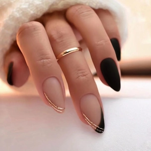 Almond Lunghe Unghie Finte Nero Opaco Nude French Tip Linea Glitter Oro Unghie Artificiali Per Donna Elegante Lusso