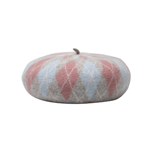 2025 stylish contrast wool beret featuring classic argyle pattern for autumn and winter