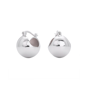 Detailed macro view of S925 sterling silver ball earrings showing polished finish and hallmark