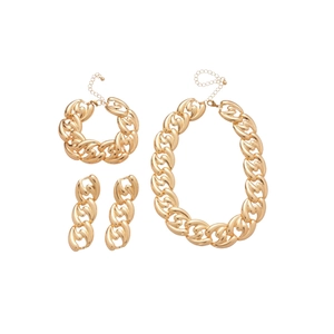 Golden chunky chain jewelry set including necklace, bracelet and earrings for women