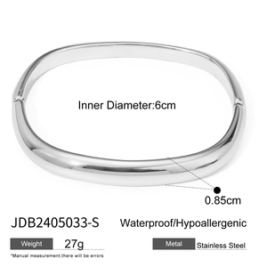 Bracciale rigido ovale in acciaio inossidabile argento lucido diametro 6 cm e impermeabile