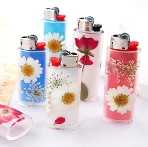 Resin BIC lighter cases with real dried flowers and clear floral epoxy diy holder shells