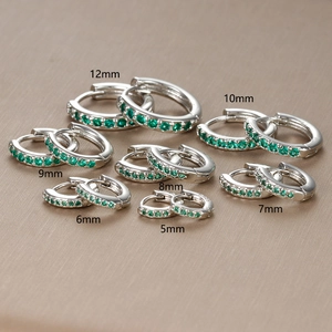 Pendientes de aro plata 925 con circonitas verdes set de tamaños 5mm a 12mm