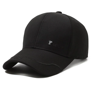 Classic black men's baseball cap with fashion embroidery and curved brim for outdoor sunshade