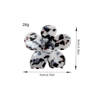 Elegant floral hair claw clip in tortoiseshell acetate, size 7cm x 6cm and 28g weight