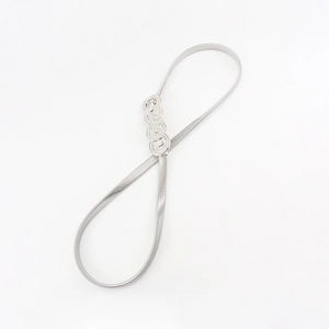 Elastic silver metal chain belt for women with elegant knot buckle design for dresses