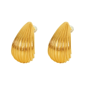 Elegant 18K gold teardrop stud earrings with vertical striped texture on white background