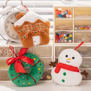 Christmas Plush Pendant Ornaments Soft Stuffed Tree Hanging Decorations Gingerbread Man Snowman Reindeer For Holiday Party Bag Charm