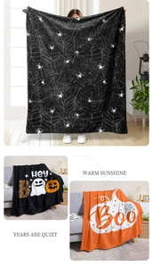 Dettagli di coperte di Halloween in flanella con stampe di fantasmi, zucche e ragnatele