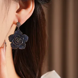 Elegant vintage silver needle blue zircon flower stud earrings for a classic retro style