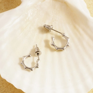 Vintage geometric irregular C-shaped stainless steel earrings with bamboo texture