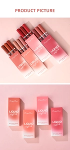 Set di tre rossetti liquidi opachi con finitura vellutata e colori rossi intensi