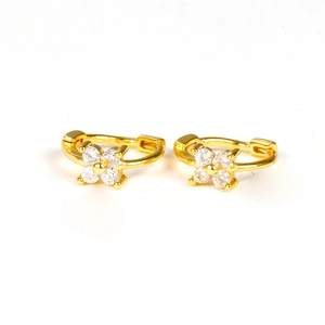Boucles d'oreilles créoles fleurs plaquées or 18K avec zircons blancs pour femme