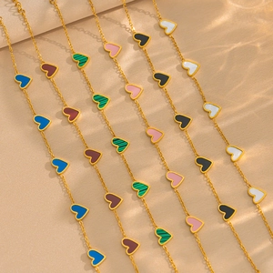 Elegant 18K gold plated stainless steel bracelets with colorful heart-shaped shell charms