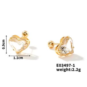 Detailed view of heart-shaped copper stud earrings with size and weight measurements