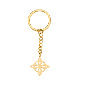 Goldener Schlüsselanhänger aus Edelstahl mit Hexenknoten und keltischem Anhänger im Fokus