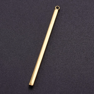 Detailed view of a gold-plated stainless steel bar pendant for DIY jewelry making