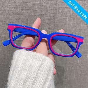 Occhiali anti-luce blu quadrati blu e rosa con montatura retrò in resina spessa trendy