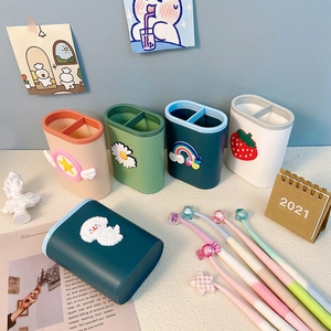 Nordic desktop pen holder and makeup brush storage box with cute cartoon patterns