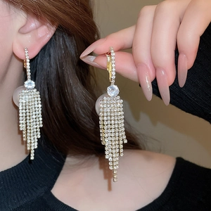 Elegant gold pearl earrings with sparkling tassel and rhinestones for women