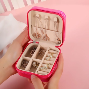 Portable rose pink laser PU jewelry box with mirror for rings and necklaces