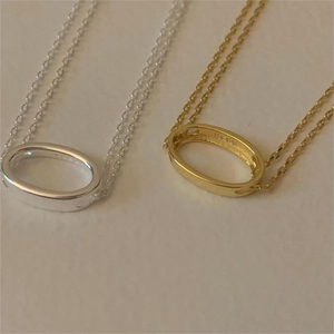 Minimalist 925 sterling silver oval pendant necklaces in gold and silver finishes