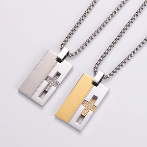 Collana hip hop in acciaio inossidabile con pendente a croce e strass da uomo in argento e oro