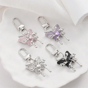 Creative Zinc Alloy Butterfly Keychain Elegant Rhinestone Acrylic Pendant For Women Bag Hanging Accessories