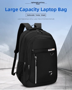 Detalle de una mochila negra de gran capacidad para portátil en tejido de nailon duradero