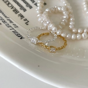 Minimalist 925 sterling silver chain rings with square zircon in gold and silver finish