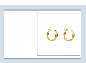 Detailed infographic showing 25mm 18K gold plated stainless steel pig nose hoop earrings