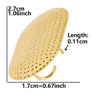 Detailed size specifications for gold hammered oval stainless steel earrings