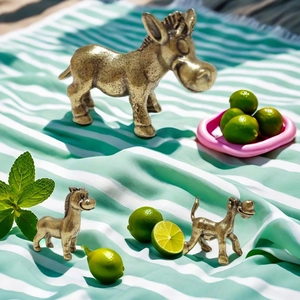 Retro Brass Metal Animal Figurines Cartoon Donkey Horse Cow Desk Ornaments Creative Tiny Micro Landscape Home Decor