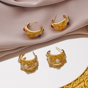 Vintage Stainless Steel 18K Gold Plated Earrings Leaf Texture C Shaped Artificial Pearl Gemstone Geometric Retro Jewelry Women