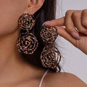 Vintage Leopard Print Hollow Rose Flower Alloy Dangle Earrings With 925 Sterling Silver Earring Post Retro Maillard Style