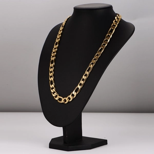 Classic golden Figaro chain necklace 11mm displayed on a professional black bust stand