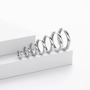 Polished S925 sterling silver geometric hoop earrings in various sizes for men and women
