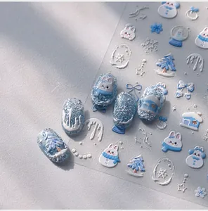 Adesivi per unghie 3D a rilievo invernali con pupazzi di neve e fiocchi di neve glitter