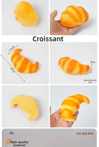 Detailansichten eines 10 cm großen PU-Croissant-Squishy-Spielzeugs mit Größenangaben