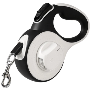 8M automatic retractable dog leash with ergonomic handle and integrated LED light