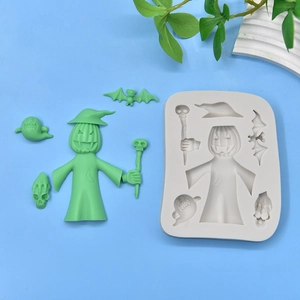 Halloween silicone mold with ghost, pumpkin and bat shapes for DIY soap and fondant making