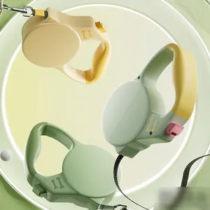 Automatic retractable dog leash with anti-slip handle and one-key locking in various colors