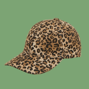 Detailed view of the leopard print pattern and high-density twill fabric on baseball cap