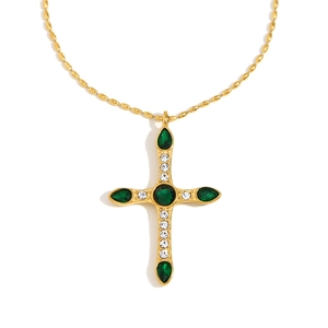 Collier croix vintage en acier inoxydable plaqué or 18K avec zircons verts