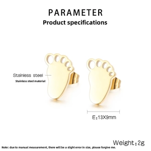 Detail of gold paw print stud earrings in stainless steel with size measurements