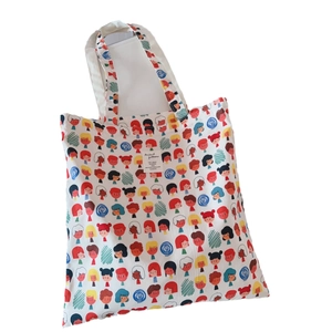 Sac fourre-tout en toile spacieux avec imprimés de personnages et étiquette tissée
