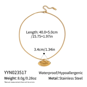 Detailed specs of stainless steel gold lip pendant necklace with size and lobster clasp