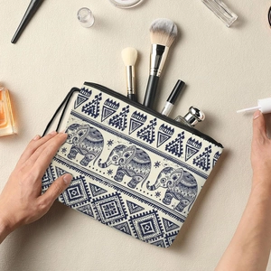 Trousse de maquillage imperméable à motif éléphant avec fermeture à glissière