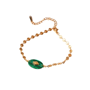 Bracelet vintage en acier inoxydable avec pendentif malachite verte style minimaliste